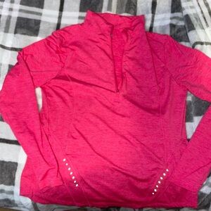 Women’s large pullover